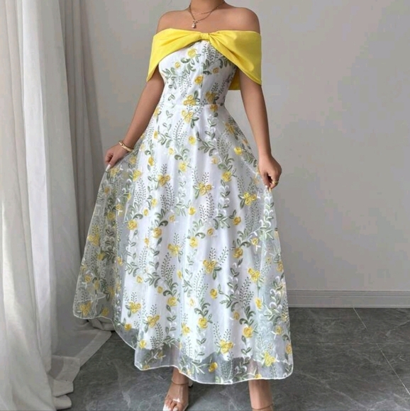 Elegant Off Shoulder Gathered Waist Ruffled Floral Embroidered Mesh Dress - Picture 2 of 4